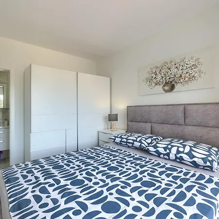 Brand New Excellence Appartement Pula